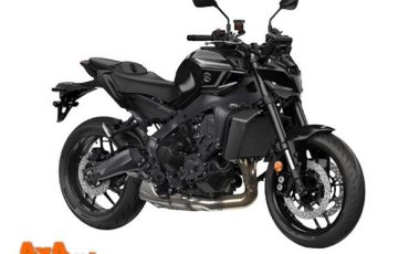 רכיבה ראשונה על ימאהה MT-09 עם גיר אוטומטי